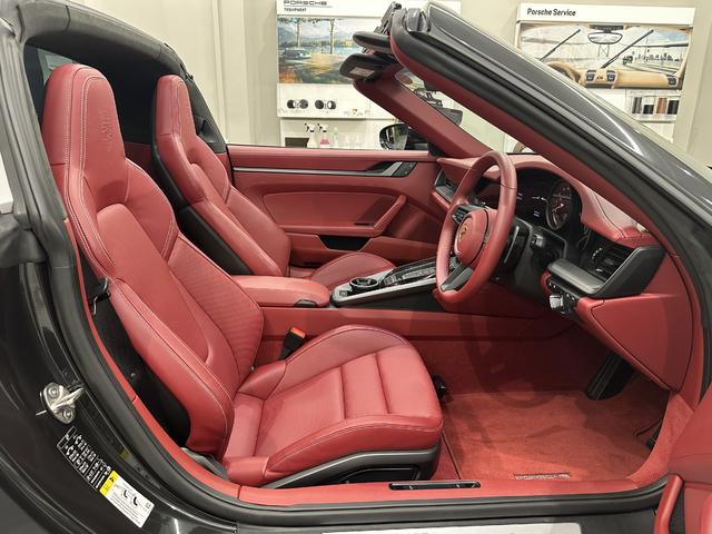 911 911タルガ4 ブラックラッピング・PDLS・21インチ(10枚目)