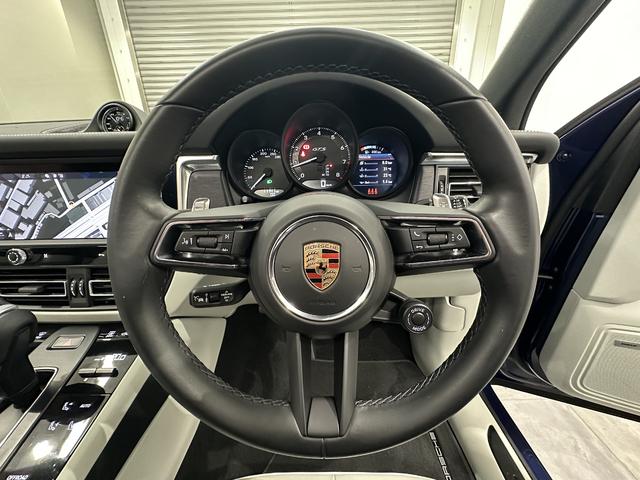 マカン マカンGTS パノラマルーフ・パワステプラス・BOSE(10枚目)