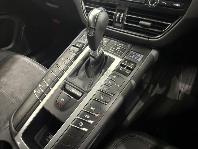 マカン マカンＧＴＳ　ワンオーナー・スポクロ・ＢＯＳＥ（14枚目）