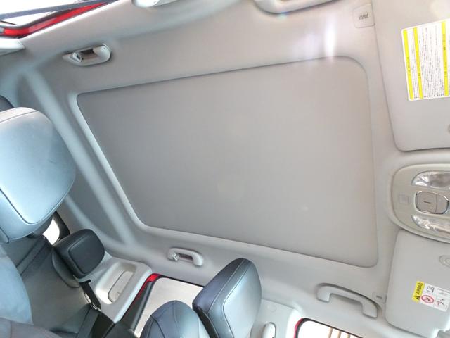 電動オープンのサンルーフ