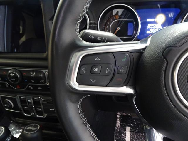 ジープ・ラングラーアンリミテッド ワンオーナー 黒革シ-ト LEDライト Bカメラ Bluetooth純正ナビ 前後ドラレコ AppleCarPlay ナビ フルセグTV レーダーブレーキ BMS Bカメラ ETC 純正アルミ(26枚目)