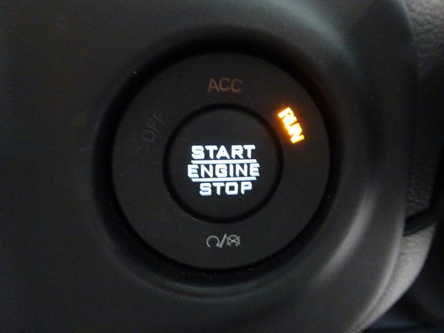 ジープ・ラングラーアンリミテッド ワンオーナー 黒革シ-ト LEDライト Bカメラ Bluetooth純正ナビ 前後ドラレコ AppleCarPlay ナビ フルセグTV レーダーブレーキ BMS Bカメラ ETC 純正アルミ(34枚目)