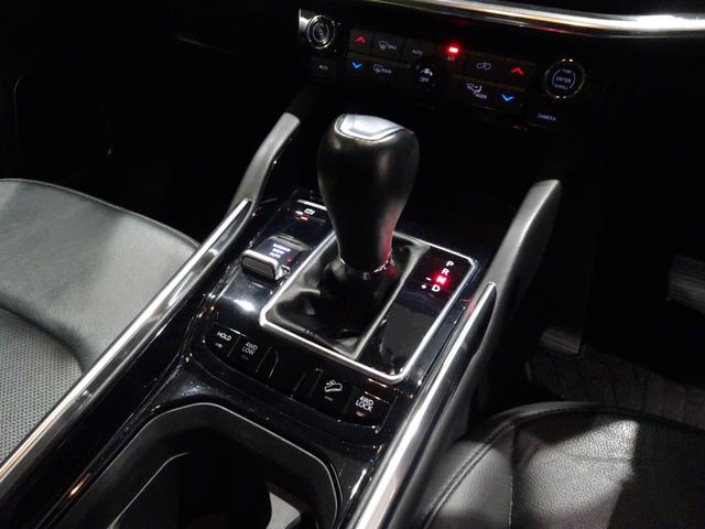 ジープ・コマンダー リミテッド ディーゼル 7人乗り 3列シート 純正ナビ・全周囲カメラ・CarPlay・Bluetooth・スマートキー・LEDライト・純正18インチAW・コーナーセンサー・パワーバックドア・シートヒーター・ETC(42枚目)