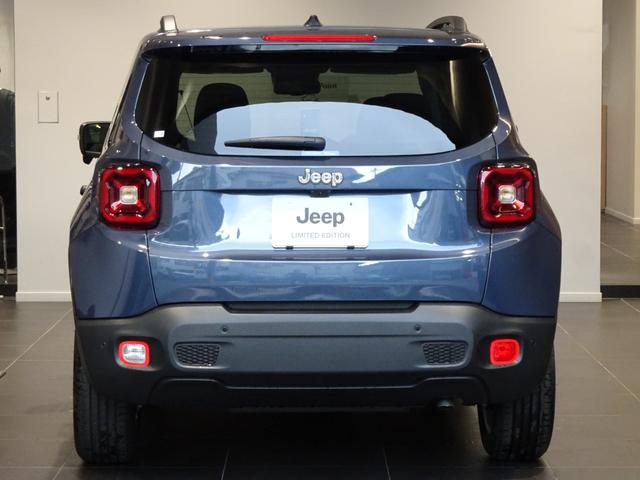 バックカメラを装備！モニターで後方確認できるので車庫入れもスムーズに行えます！