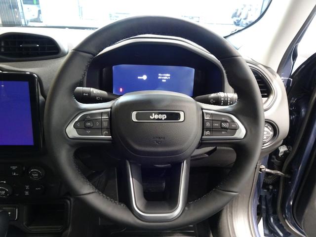 ハンドルは大きめですがその分操作はしやすいです