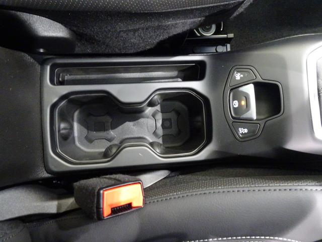 マニュアルモード付きシフトレバー