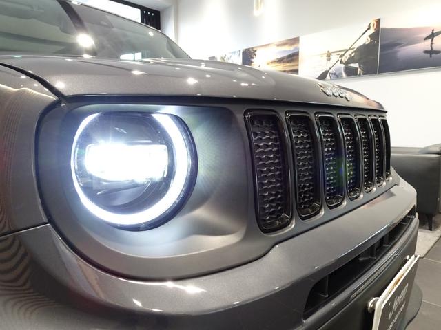 ジープ・レネゲード アルティテュード e-ハイブリッド(11枚目)