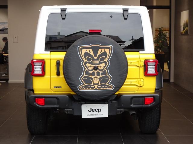ジープ・ラングラーアンリミテッド アイランダー 限定車/3600CC/CarPlay/Bluetooth/Bカメラ/フロント・リアカメラ/前後障害物センサー/LEDヘッドライト/ETC/純正17インチAW(6枚目)