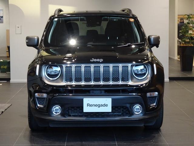 ジープ・レネゲード 　ワンオーナー　黒革シート　シートヒーター　前後ドラレコ　　衝突軽減ブレーキ　アダプティブクルーズコントロール　ＢＭＳ　ＥＴＣ　純正ナビ　ＡｐｐｌｅＣａｒＰｌａｙ　Ｂカメラ　フルセグＴＶ（3枚目）