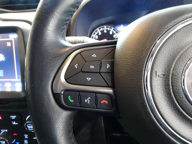 ジープ・レネゲード 　ワンオーナー　黒革シート　シートヒーター　前後ドラレコ　　衝突軽減ブレーキ　アダプティブクルーズコントロール　ＢＭＳ　ＥＴＣ　純正ナビ　ＡｐｐｌｅＣａｒＰｌａｙ　Ｂカメラ　フルセグＴＶ（26枚目）