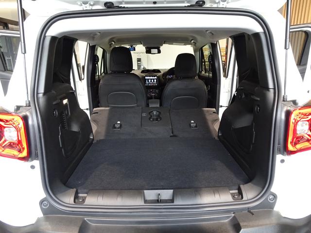 ジープ・レネゲード （16枚目）