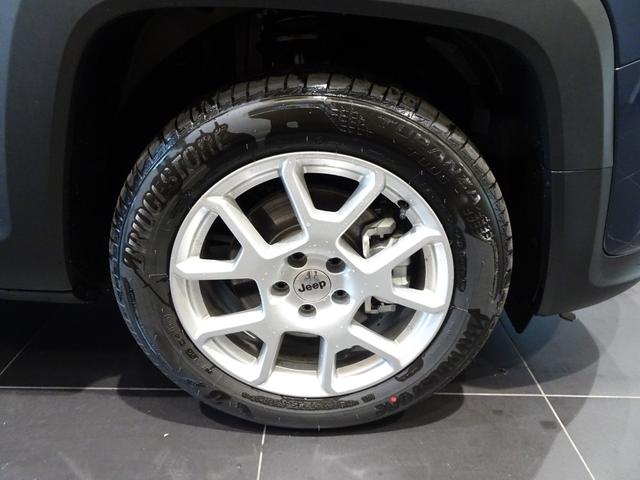 ジープ・レネゲード アルティテュード　ｅ－ハイブリッド（9枚目）