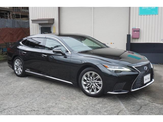 LS LS500h エグゼクティブ ワンオーナー車・アドバンストパーク・マークレビンソン・リヤエンタメ・レクサスセーフティーシステム・ブラック本革シート・リフレッシングシート・1500Wコンセント・デジタルインナーミラー(4枚目)