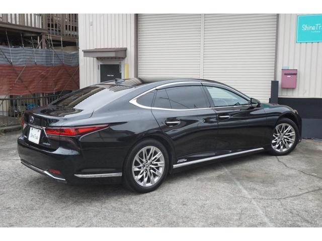 LS LS500h エグゼクティブ ワンオーナー車・アドバンストパーク・マークレビンソン・リヤエンタメ・レクサスセーフティーシステム・ブラック本革シート・リフレッシングシート・1500Wコンセント・デジタルインナーミラー(8枚目)