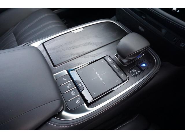 LS LS500h エグゼクティブ ワンオーナー車・アドバンストパーク・マークレビンソン・リヤエンタメ・レクサスセーフティーシステム・ブラック本革シート・リフレッシングシート・1500Wコンセント・デジタルインナーミラー(41枚目)