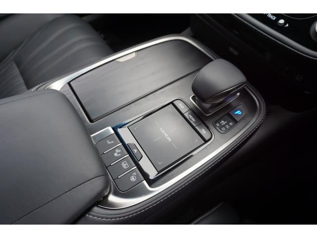 LS LS500h エグゼクティブ ワンオーナー車・アドバンストパーク・マークレビンソン・リヤエンタメ・レクサスセーフティーシステム・ブラック本革シート・リフレッシングシート・1500Wコンセント・デジタルインナーミラー(42枚目)