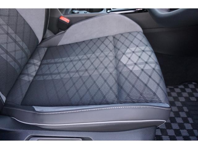 シートの擦れやヘタリも少なく良好です。