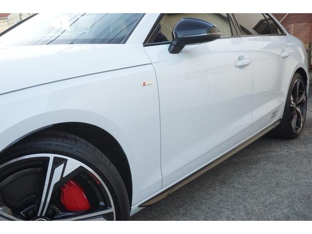Ａ４ Ｓラインコンペティションプラス　１２５台限定車・新車保証・ＡＷＤクラッチ式ｑｕａｔｔｒｏ・バーチャルコックピット・ＭＭＩ・全席シートヒーター・ＡＣＣ・Ａｕｄｉ　Ｓｐｏｒｔ製専用１９インチ・レッドキャリパー・ドアエントリーライト（68枚目）
