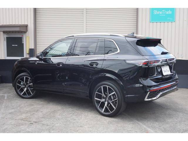 ティグアン ＴＤＩ　４モーション　Ｒライン　新車保証・フォルクスワーゲンオールインセーフティ・大型１５インチディスプレイ・ディスカバープロＭａｘ・デジタルコックピット・全周囲・アンビエントライト・Ｒ－Ｌｉｎｅ専用インテリア・ＤＣＣ専用２０インチ（6枚目）