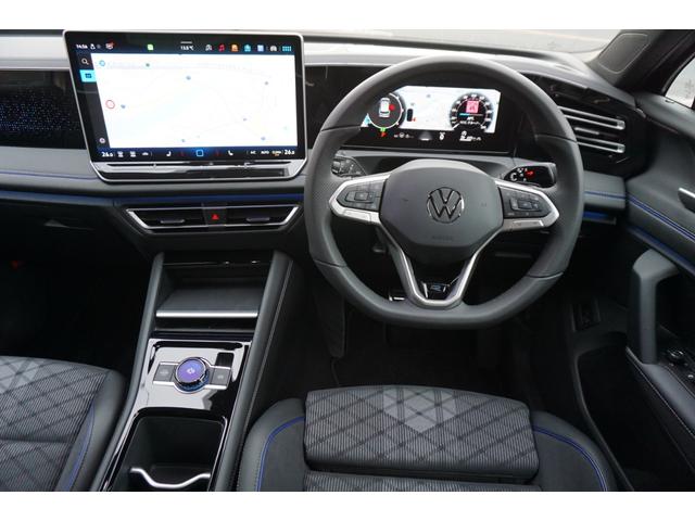 ティグアン ＴＤＩ　４モーション　Ｒライン　新車保証・フォルクスワーゲンオールインセーフティ・大型１５インチディスプレイ・ディスカバープロＭａｘ・デジタルコックピット・全周囲・アンビエントライト・Ｒ－Ｌｉｎｅ専用インテリア・ＤＣＣ専用２０インチ（32枚目）