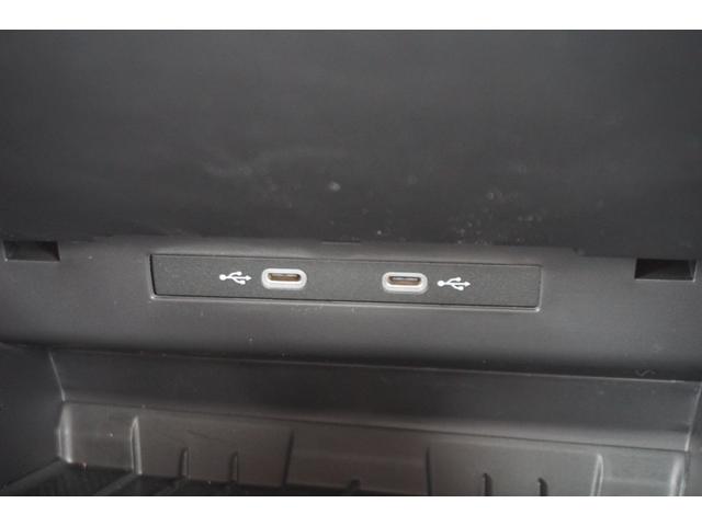 ティグアン ＴＤＩ　４モーション　Ｒライン　新車保証・フォルクスワーゲンオールインセーフティ・大型１５インチディスプレイ・ディスカバープロＭａｘ・デジタルコックピット・全周囲・アンビエントライト・Ｒ－Ｌｉｎｅ専用インテリア・ＤＣＣ専用２０インチ（43枚目）