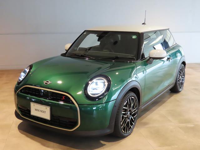 ＭＩＮＩ クーパーＳ　フェイバリット・トリム　ハーマンカードンスピーカー＋ナイトシェードブルーパワーシート＋１８ｉｎホイール＋プライバシーガラス（15枚目）
