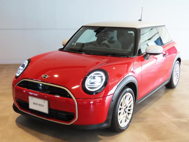 ＭＩＮＩ クーパーＣ　フェイバリット・トリム　認定中古車輌　禁煙使用ワンオーナー記録簿　フェイバードトリムグレー内装＋１７インチＵスポークホイール　Ｍパッケージハーマンカードンスピーカー＋プライバシーガラス＋インテリアカメラ　ＡＣＣ　ナビ＋ＥＴＣ（15枚目）