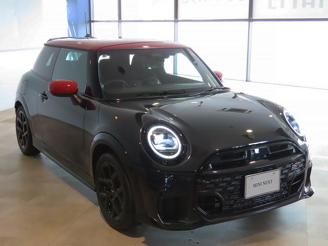 ＭＩＮＩ クーパーＳ　ジョン・クーパー・ワークス・トリム　認定中古車輌　禁煙使用ワンオーナー記録簿　　専用インテリア＋エクステリア＋１７インチＪＣＷホイール＋パドルシフト付ステアリング＋アダブティブサスペンション　Ｍパッケージ　ハーマンカードンスピーカー（18枚目）