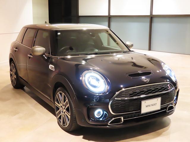 ＭＩＮＩ クーパＳＤクラブマンプレミアム＋Ｐミニユアーズトリム　認定中古車輌　禁煙ワンオーナー整備記録簿　アップルカープレイ対応ＨＤＤナビ　ＥＴＣ　パークセンサー付バックカメラ　ＡＣＣ　Ｙｏｕｒｓスタイル　１８ｉｎブリティッシュホイール　ヒーター付ブラックレザー（19枚目）