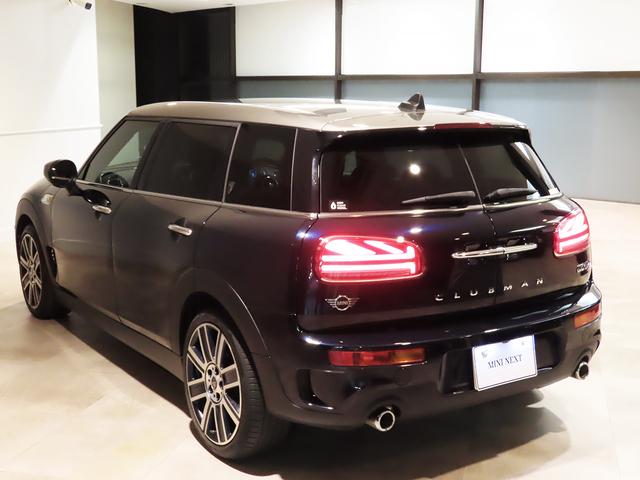 ＭＩＮＩ クーパＳＤクラブマンプレミアム＋Ｐミニユアーズトリム　認定中古車輌　禁煙ワンオーナー整備記録簿　アップルカープレイ対応ＨＤＤナビ　ＥＴＣ　パークセンサー付バックカメラ　ＡＣＣ　Ｙｏｕｒｓスタイル　１８ｉｎブリティッシュホイール　ヒーター付ブラックレザー（23枚目）