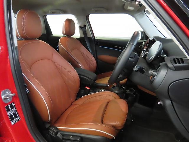 ＭＩＮＩ クーパーＳ　クラシック・トリム　認定中古車輌　禁煙ワンオーナー整備記録簿　衝突被害軽減ブレーキ搭載　ヒーター付モルトブラウンレザーシート　アップルカープレイインテグレーション＋ＥＴＣ　パークセンサー付バックカメラ　デジタルメーター（12枚目）