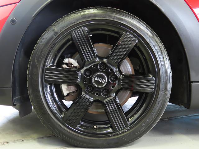 ＭＩＮＩ クーパーＳ　クラシック・トリム　認定中古車輌　禁煙ワンオーナー整備記録簿　衝突被害軽減ブレーキ搭載　ヒーター付モルトブラウンレザーシート　アップルカープレイインテグレーション＋ＥＴＣ　パークセンサー付バックカメラ　デジタルメーター（25枚目）