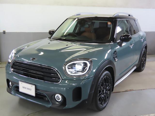 ＭＩＮＩ クーパーＤクロスオーバープレミアム＋Ｐクラシクトリム　認定中古車輌　禁煙使用定期点検整備記録簿　ＡＣＣ搭載　ヒーター付モルトブラウンレザーシート　パワーテールゲート　アップルカープレイ対応タッチＨＤＤナビ　パークセンサー付バックカメラ　ピクニックベンチ（17枚目）