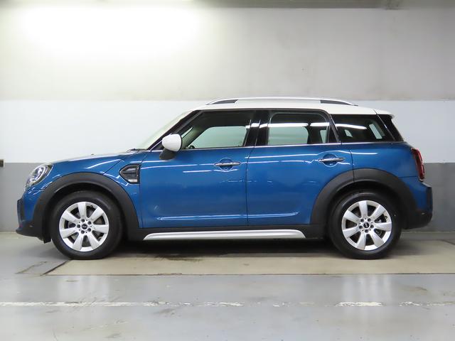 MINI クーパーD クロスオーバー 認定中古車輌 禁煙ワンオーナー整備記録簿 ACC デジタルメーター+ヘッドアップディスプレイ ドライビングモード タッチパネルHDDナビ ETC 前後パークセンサー付バックカメラ パワーテールゲート(19枚目)