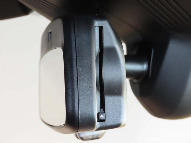 MINI クーパーS フェイバリット・トリム 認定中古車輌 禁煙使用ワンオーナー記録簿 フェイバードトリム ナイトシェード内装+フラッシュAW Mパッケージ ハーマンカードンスピーカー+プライバシーガラス+インテリアカメラ ACC ナビ+ETC(16枚目)