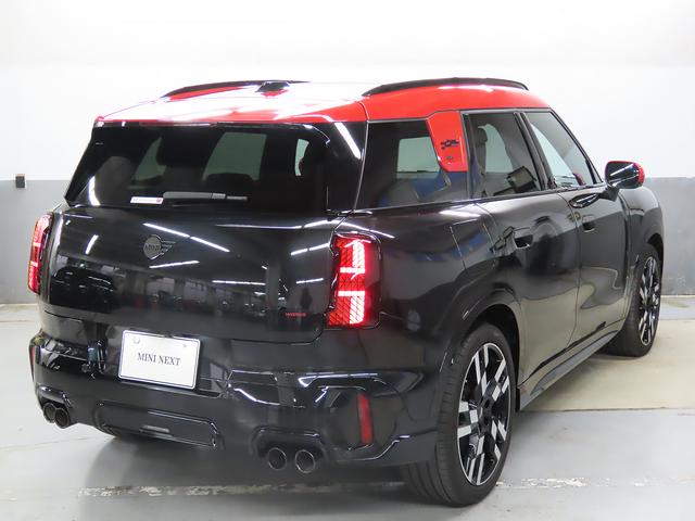 MINI ジョンクーパーワークス カントリーマンオール4JCW 認定中古車輌 禁煙使用ワンオーナー記録簿 電動パノラマガラスサンルーフ ナビ バックカメラ ヒーター Lパッケージ JCWパフォーマンスブレーキ+プライバシーガラス+アクティブシート+パワーシート(23枚目)