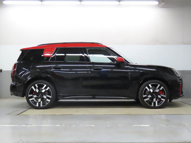 MINI ジョンクーパーワークス カントリーマンオール4JCW 認定中古車輌 禁煙使用ワンオーナー記録簿 電動パノラマガラスサンルーフ ナビ バックカメラ ヒーター Lパッケージ JCWパフォーマンスブレーキ+プライバシーガラス+アクティブシート+パワーシート(26枚目)