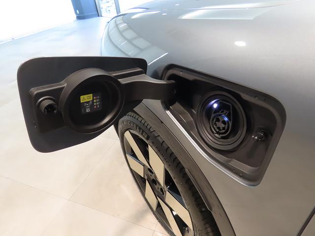 ＭＩＮＩ カントリーマンＳＥオール４　フェイバリット・トリム　認定中古車輌　禁煙使用ワンオーナー記録簿　フェイバードトリムＭパッケージグラデーション内装＋専用装飾　ハーマンカードンスピーカー＋ビンテージブラウンパワーシート＋２０ｉｎホイール＋プライバシーガラス（28枚目）