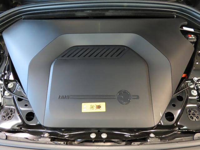 ＭＩＮＩ カントリーマンＳＥオール４　フェイバリット・トリム　認定中古車輌　禁煙使用ワンオーナー記録簿　フェイバードトリムＭパッケージグラデーション内装＋専用装飾　ハーマンカードンスピーカー＋ビンテージブラウンパワーシート＋２０ｉｎホイール＋プライバシーガラス（31枚目）