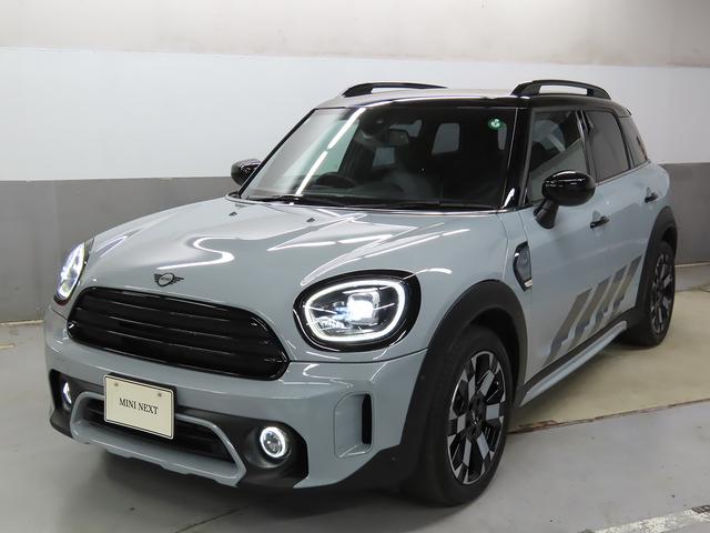 フロントフェイスはＭＩＮＩアイコンとして永らく愛されるデザイン性の良さと、ブランドの魅力を感じる事ができます。