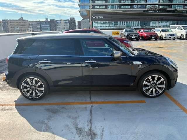 ＭＩＮＩ クーパーＳ　クラブマン　クラシック・トリム　定中古車輌　禁煙ワンオーナー整備記録簿　衝突被害軽減ブレーキ搭載　フロントシートヒーター　１８ｉｎホイール　アップルカープレイ　ＥＴＣ　パークセンサー付バックカメラ　ＬＥＤオートヘッドライト（16枚目）