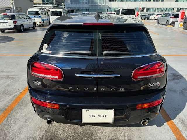 ＭＩＮＩ クーパーＳ　クラブマン　クラシック・トリム　定中古車輌　禁煙ワンオーナー整備記録簿　衝突被害軽減ブレーキ搭載　フロントシートヒーター　１８ｉｎホイール　アップルカープレイ　ＥＴＣ　パークセンサー付バックカメラ　ＬＥＤオートヘッドライト（17枚目）