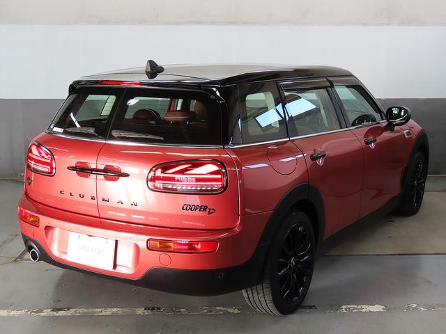 ＭＩＮＩ クーパーＤ　クラブマン　クラシック・トリム　認定中古車輌　禁煙ワンオーナー整備記録簿　衝突被害軽減ブレーキ搭載　ヒーター付モルトブラウンレザーパワーシート　タッチＨＤＤナビ＋ＥＴＣ２．０　パークセンサー付バックカメラ　１７ｉｎブラックＡＷ（19枚目）