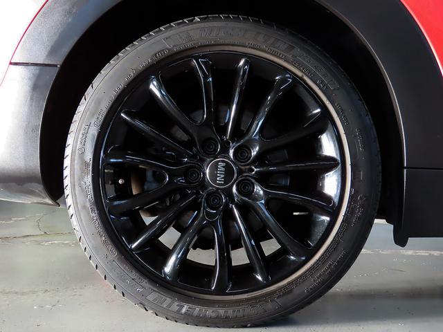ＭＩＮＩ クーパーＤ　クラブマン　クラシック・トリム　認定中古車輌　禁煙ワンオーナー整備記録簿　衝突被害軽減ブレーキ搭載　ヒーター付モルトブラウンレザーパワーシート　タッチＨＤＤナビ＋ＥＴＣ２．０　パークセンサー付バックカメラ　１７ｉｎブラックＡＷ（26枚目）