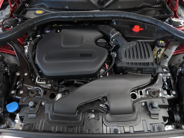 ＭＩＮＩ クーパーＤ　クラブマン　クラシック・トリム　認定中古車輌　禁煙ワンオーナー整備記録簿　衝突被害軽減ブレーキ搭載　ヒーター付モルトブラウンレザーパワーシート　タッチＨＤＤナビ＋ＥＴＣ２．０　パークセンサー付バックカメラ　１７ｉｎブラックＡＷ（27枚目）