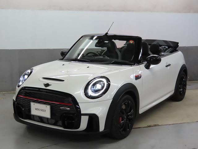 ＭＩＮＩ ジョンクーパーワークス　コンバーチブル　ＪＣＷトリム　認定中古車輌　禁煙使用定期点検整備記録簿　電子サイドブレーキタイプＡＣＣ　ヒーター付ダイナミカレザーコンビシート　アップルカープレイインテグレーション＋ＥＴＣ　バックカメラ　ヘッドアップディスプレイ（13枚目）