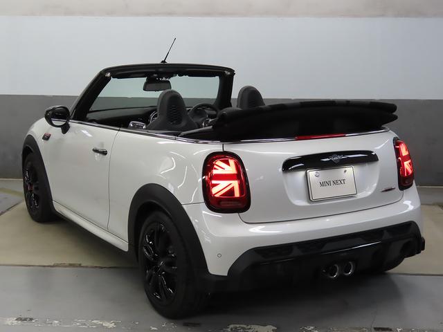 ＭＩＮＩ ジョンクーパーワークス　コンバーチブル　ＪＣＷトリム　認定中古車輌　禁煙使用定期点検整備記録簿　電子サイドブレーキタイプＡＣＣ　ヒーター付ダイナミカレザーコンビシート　アップルカープレイインテグレーション＋ＥＴＣ　バックカメラ　ヘッドアップディスプレイ（20枚目）