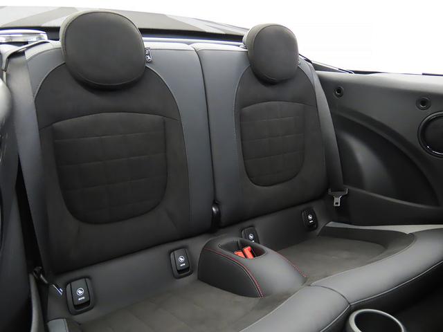 ＭＩＮＩ ジョンクーパーワークス　コンバーチブル　ＪＣＷトリム　認定中古車輌　禁煙使用定期点検整備記録簿　電子サイドブレーキタイプＡＣＣ　ヒーター付ダイナミカレザーコンビシート　アップルカープレイインテグレーション＋ＥＴＣ　バックカメラ　ヘッドアップディスプレイ（24枚目）