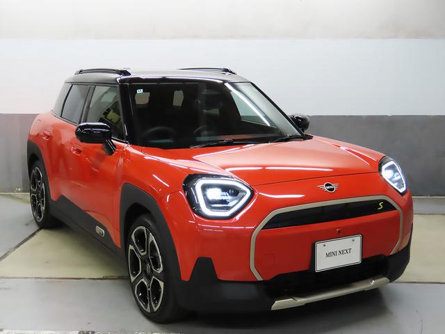 ＭＩＮＩ エースマンＳＥ　フェイバリット・トリム　認定中古車輌　禁煙使用ワンオーナー記録簿　フェイバードトリム　グラデーション内装＋ベスキンダークペトロールシート＋Ｍパッケージ　ハーマンカードン＋プライバシーガラス＋パワーシート　１９ｉｎホイール（20枚目）