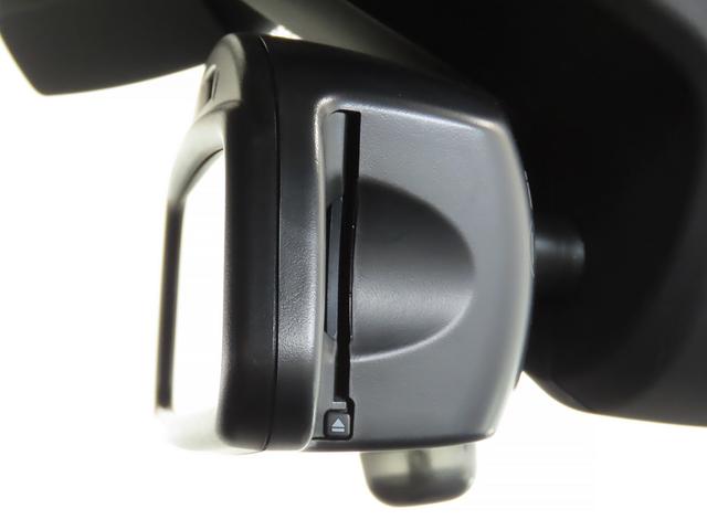 ＭＩＮＩ アイスブルーブラックエディション　認定中古車輌　禁煙　定期点検整備記録簿　３８０台限定特別仕様　外観カラー＋コスモスブラックホイール＋各意匠　６速マニュアル　タッチＨＤＤナビ　前後パークセンサー付バックカメラ　ＬＥＤオートヘッドライト（14枚目）